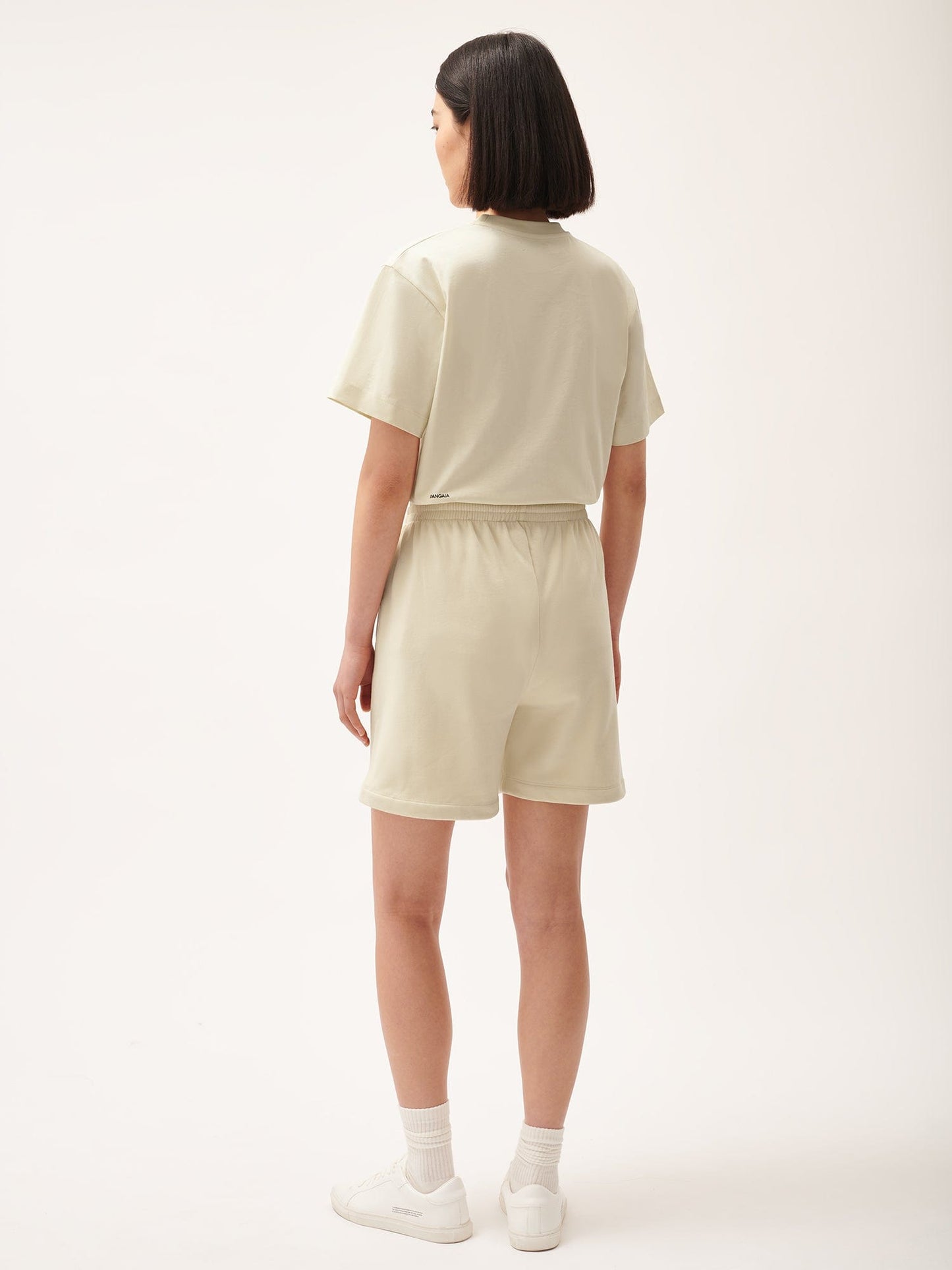 Womens 365 Midweight Mid Length Shorts—travertine beige