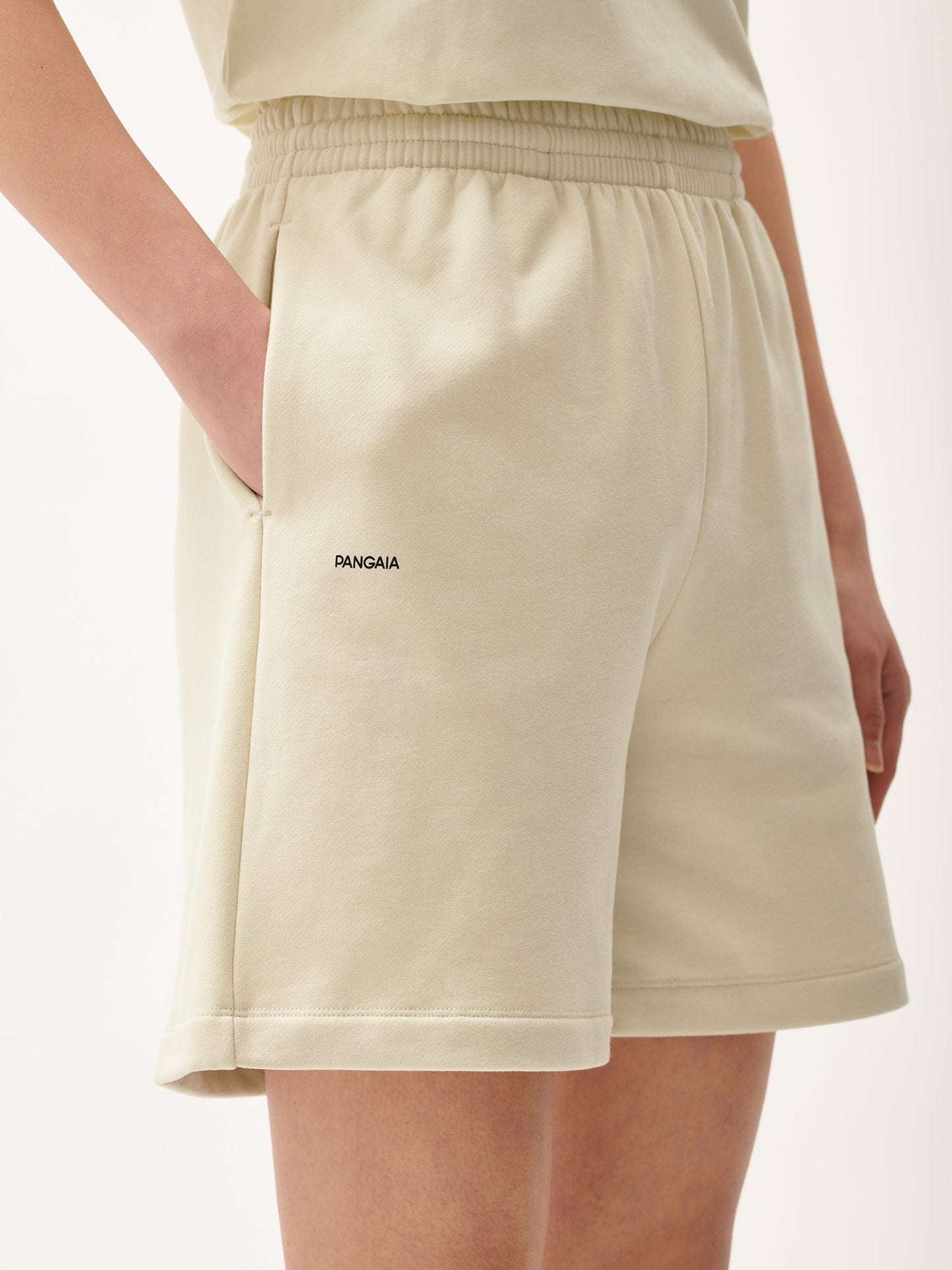 Womens 365 Midweight Mid Length Shorts—travertine beige