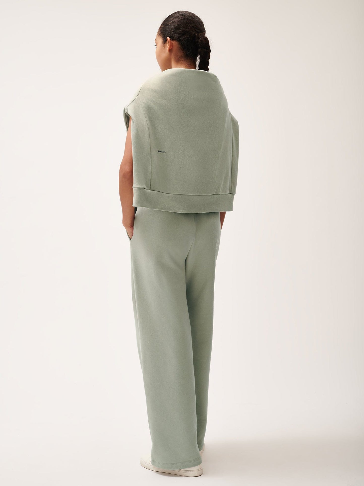 Womens 365 Midweight Straight Leg Track Pants—moss green