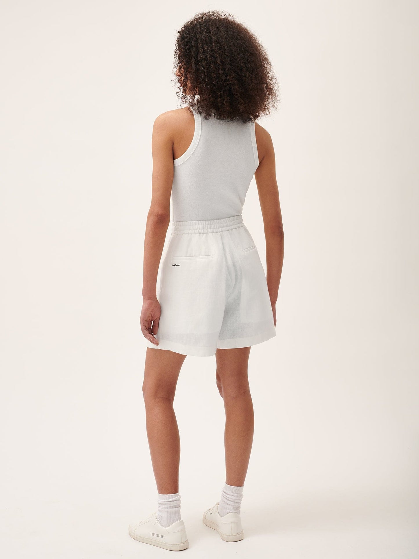Womens Aloe Linen Mid Length Shorts—off-white