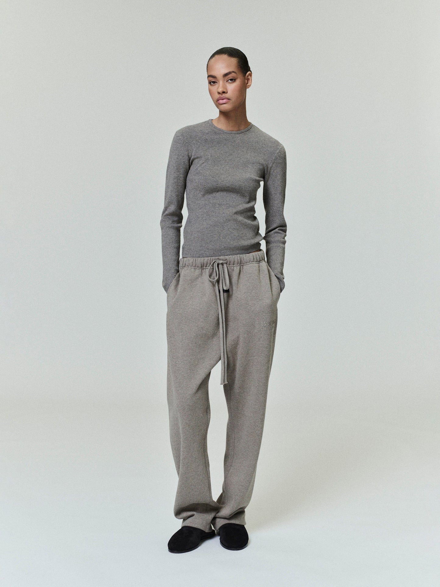 Womens Relaxed Fleece Sweatpant