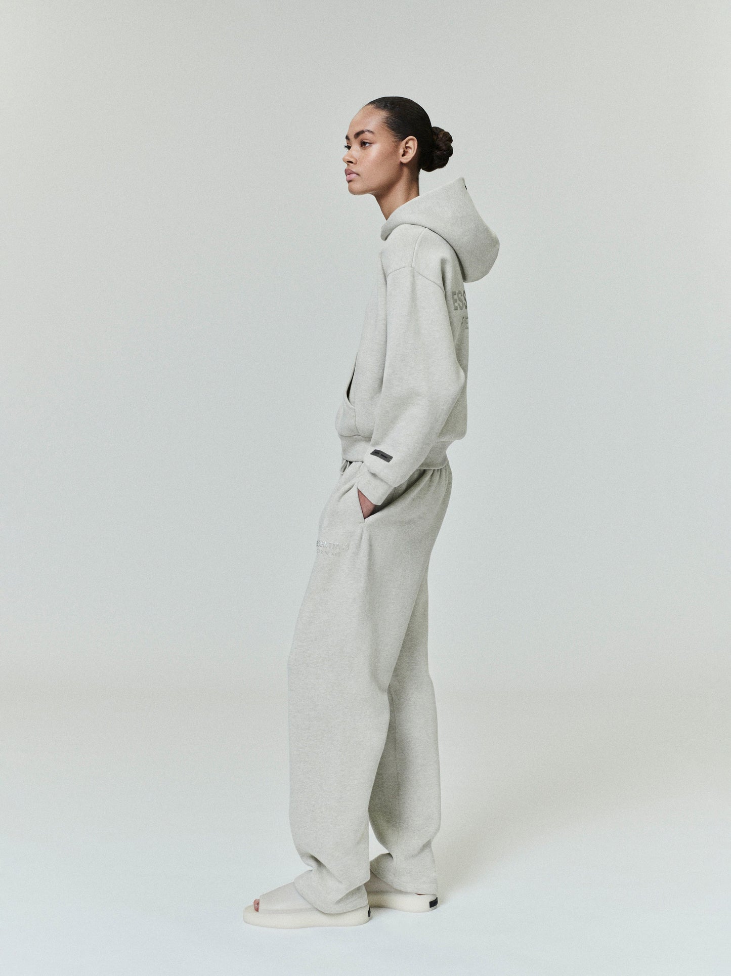 Womens Relaxed Fleece Sweatpant