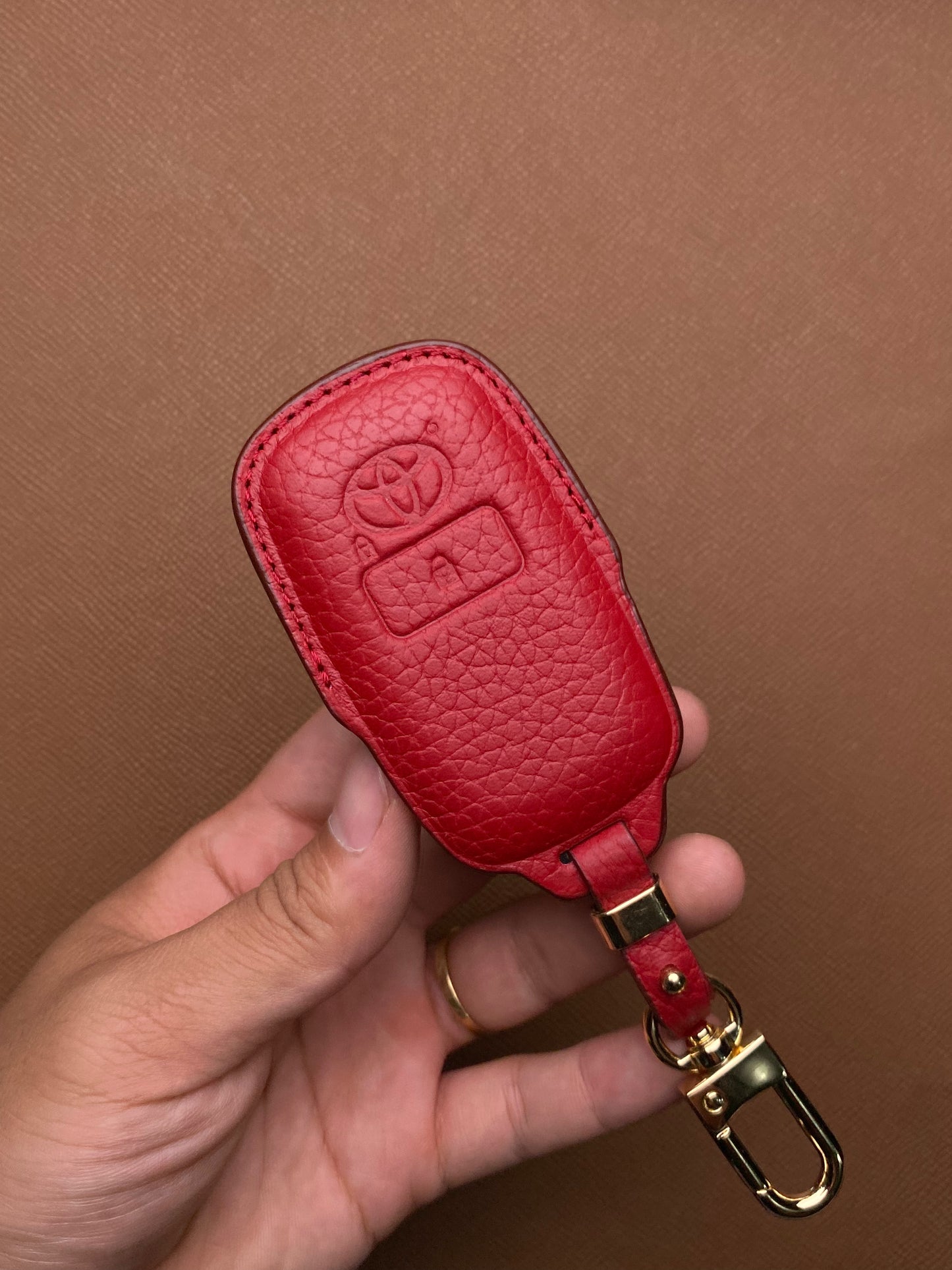 Leather Key Case for Toyota RAIZE, VELOZ, Wigo, AVANZA, Yaris Cross (2021-2022) - TOF2