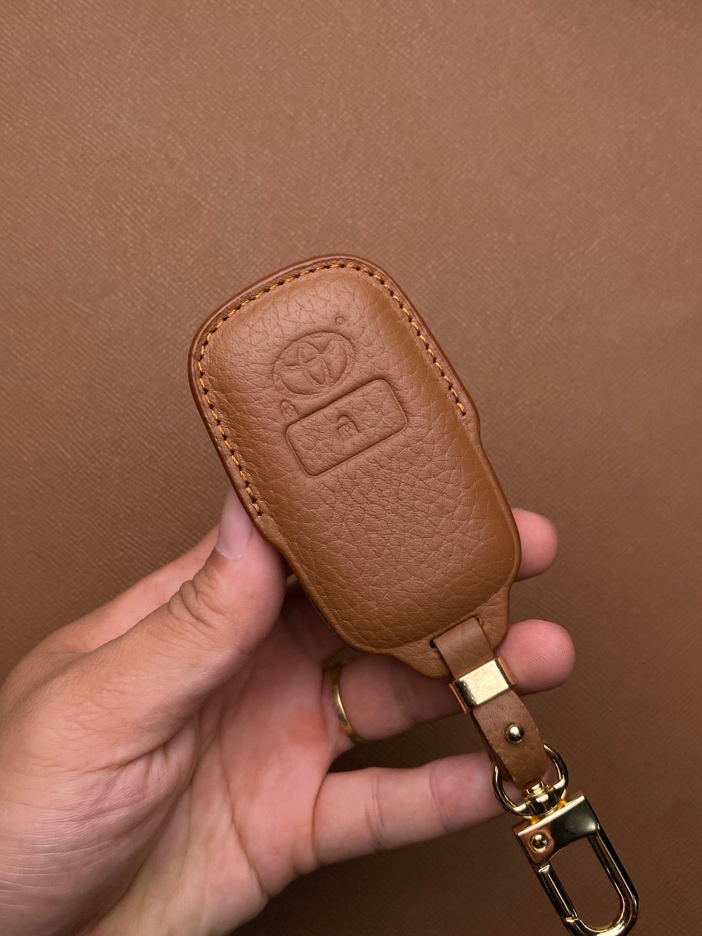 Leather Key Case for Toyota RAIZE, VELOZ, Wigo, AVANZA, Yaris Cross (2021-2022) - TOF2