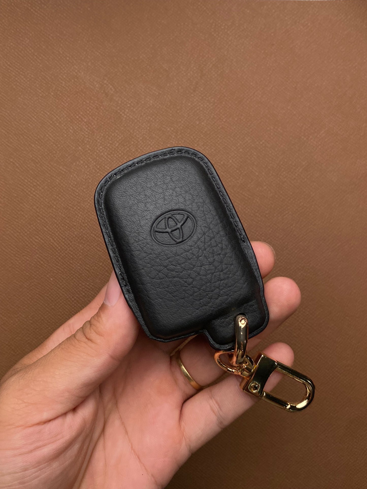 Leather Key Case for Toyota Altis (2019–2021) - TOB4