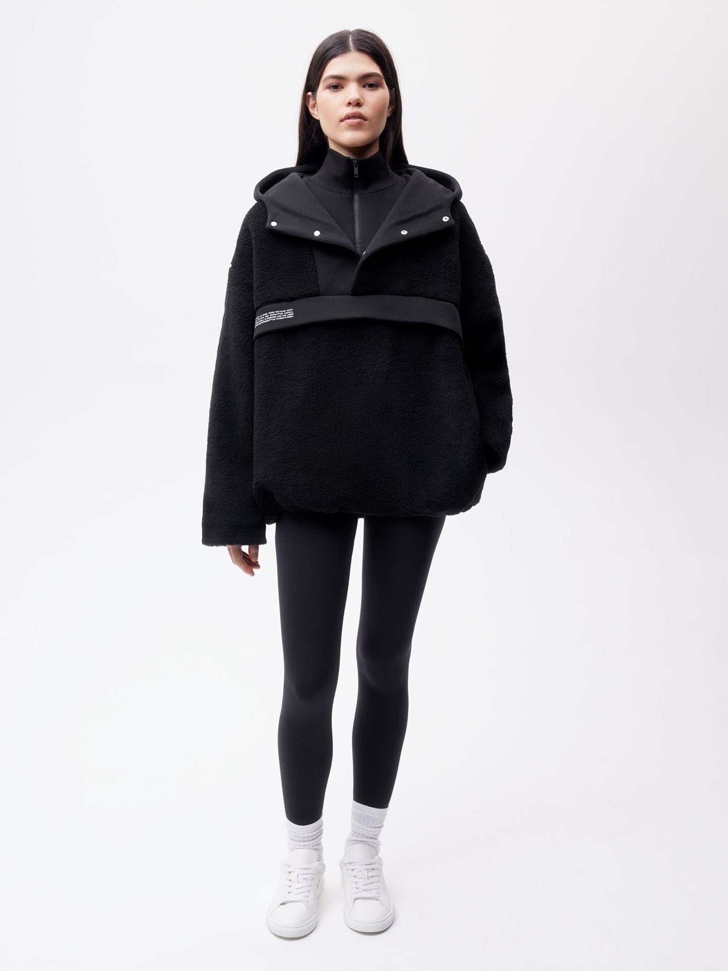 Womens Recycled Wool Fleece Half Zip Jacket—black