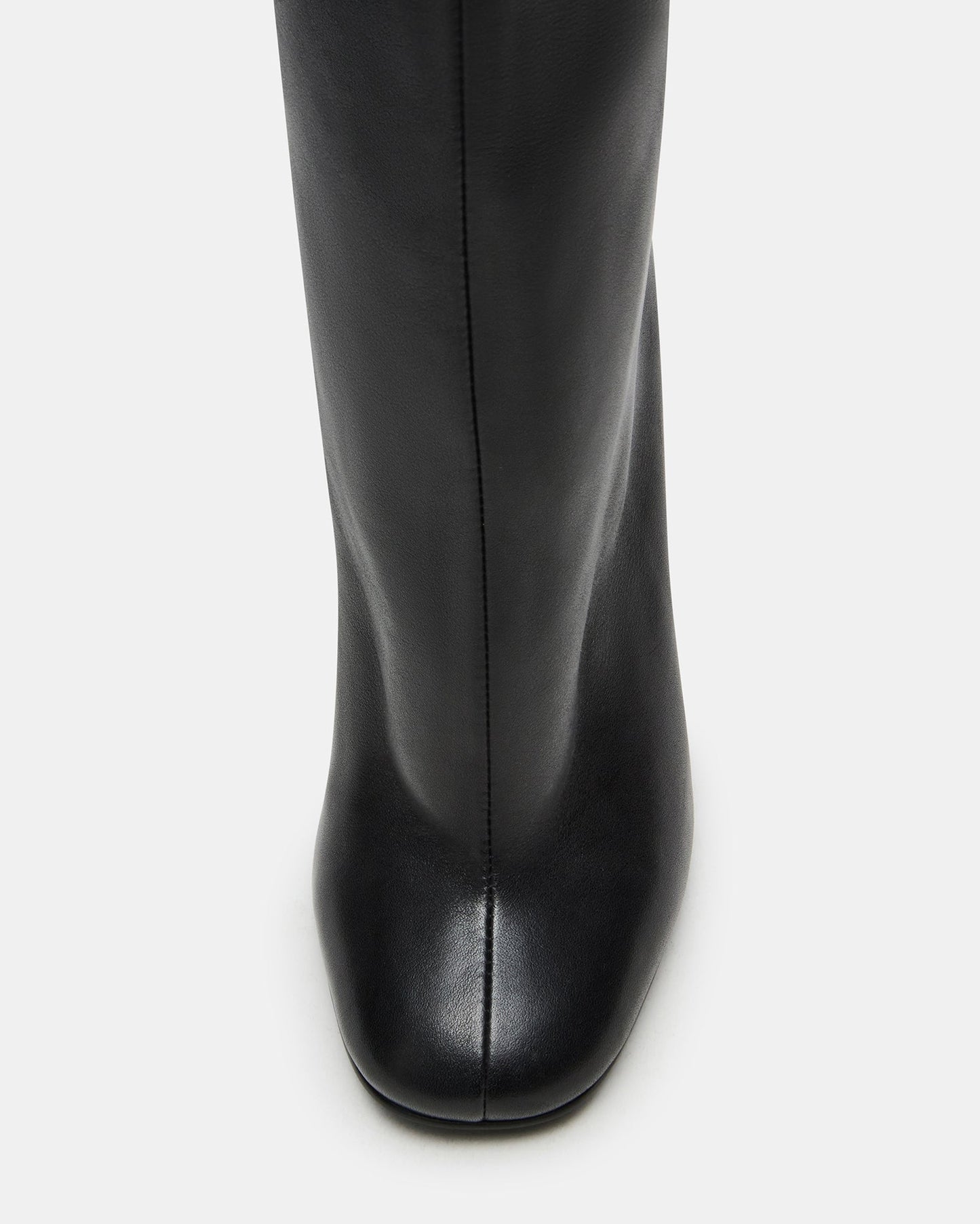 ALLURING BLACK LEATHER