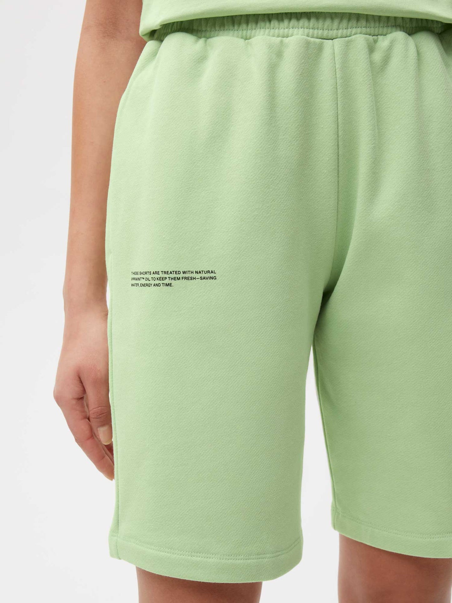 Womens 365 Midweight Long Shorts—pistachio
