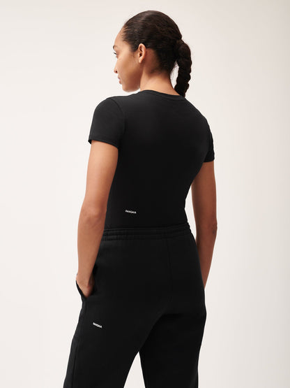 Womens 365 Cotton-Stretch T-shirt—black