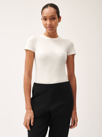 Womens 365 Cotton-Stretch T-shirt—off-white
